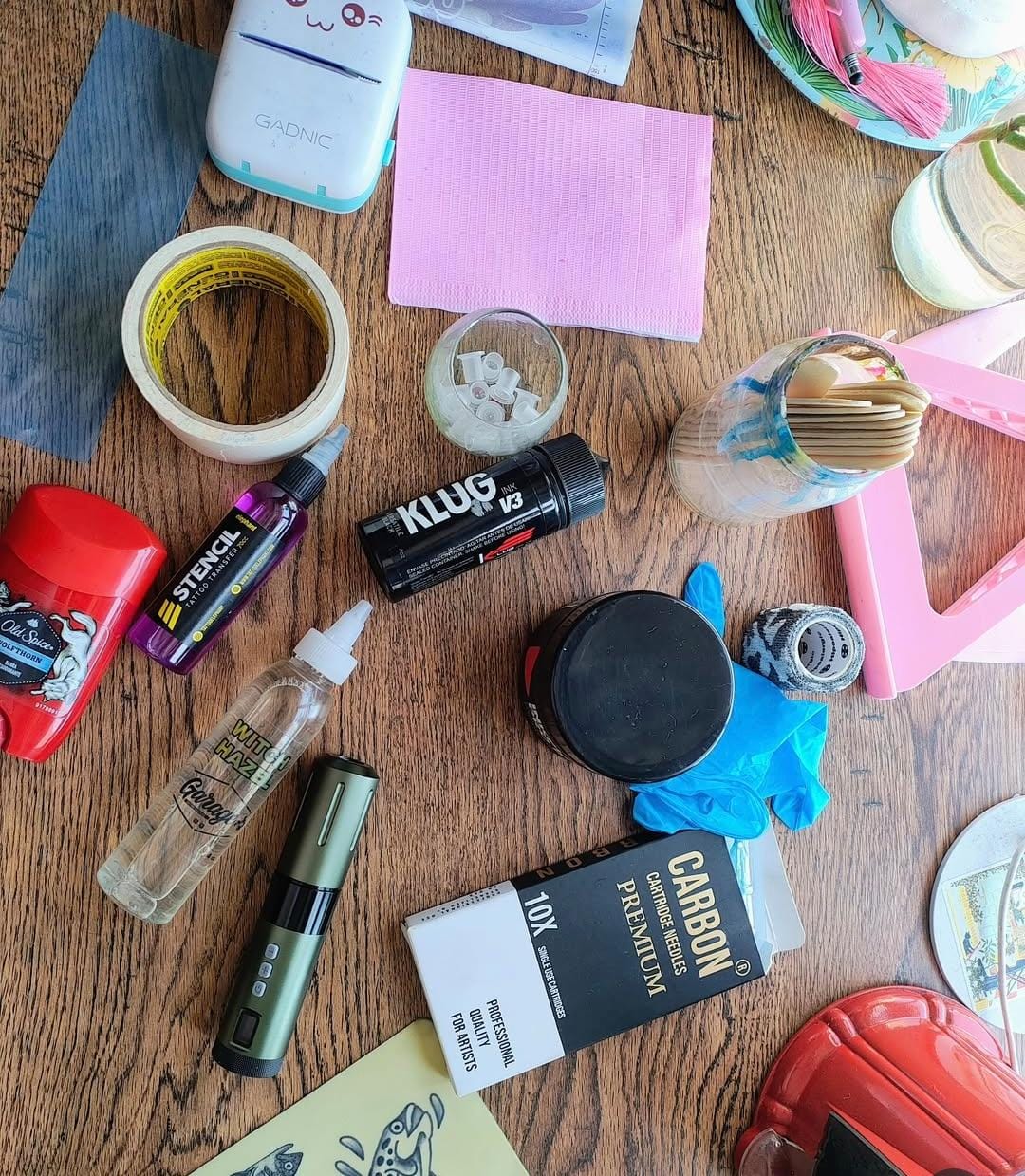 Tatuar Desde Cero: Tu Manual para Iniciar con Confianza